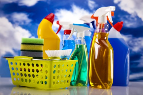 Move out cleaning team preparing a Barnet property for handover