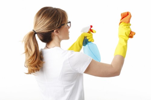 Carpetcleaning Barnet customer paying safely with card and online methods