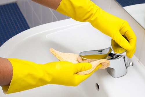 End of tenancy and move-out cleaning for a Barnet property